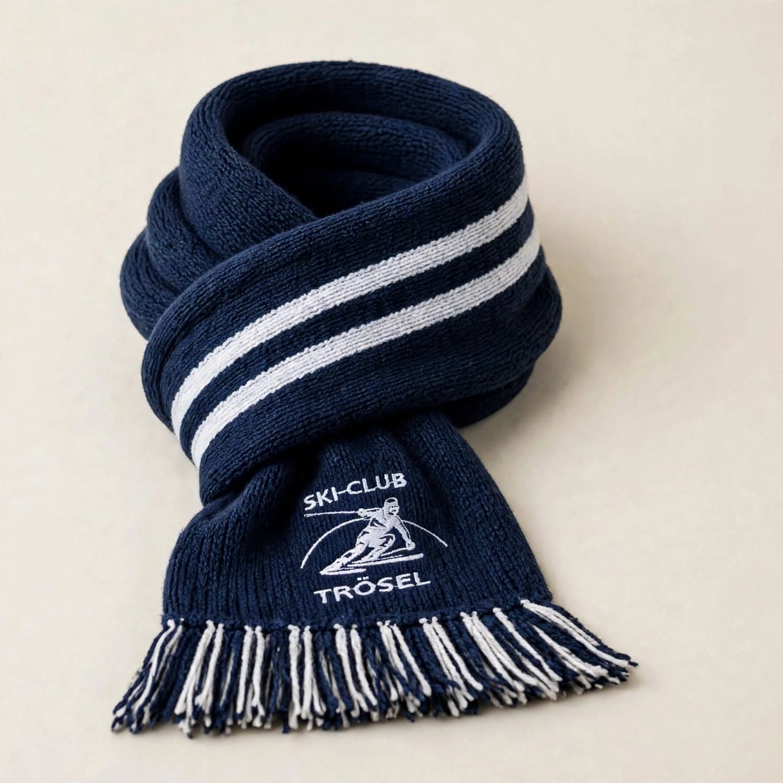 Navy and white Ski-Club Trösel scarf