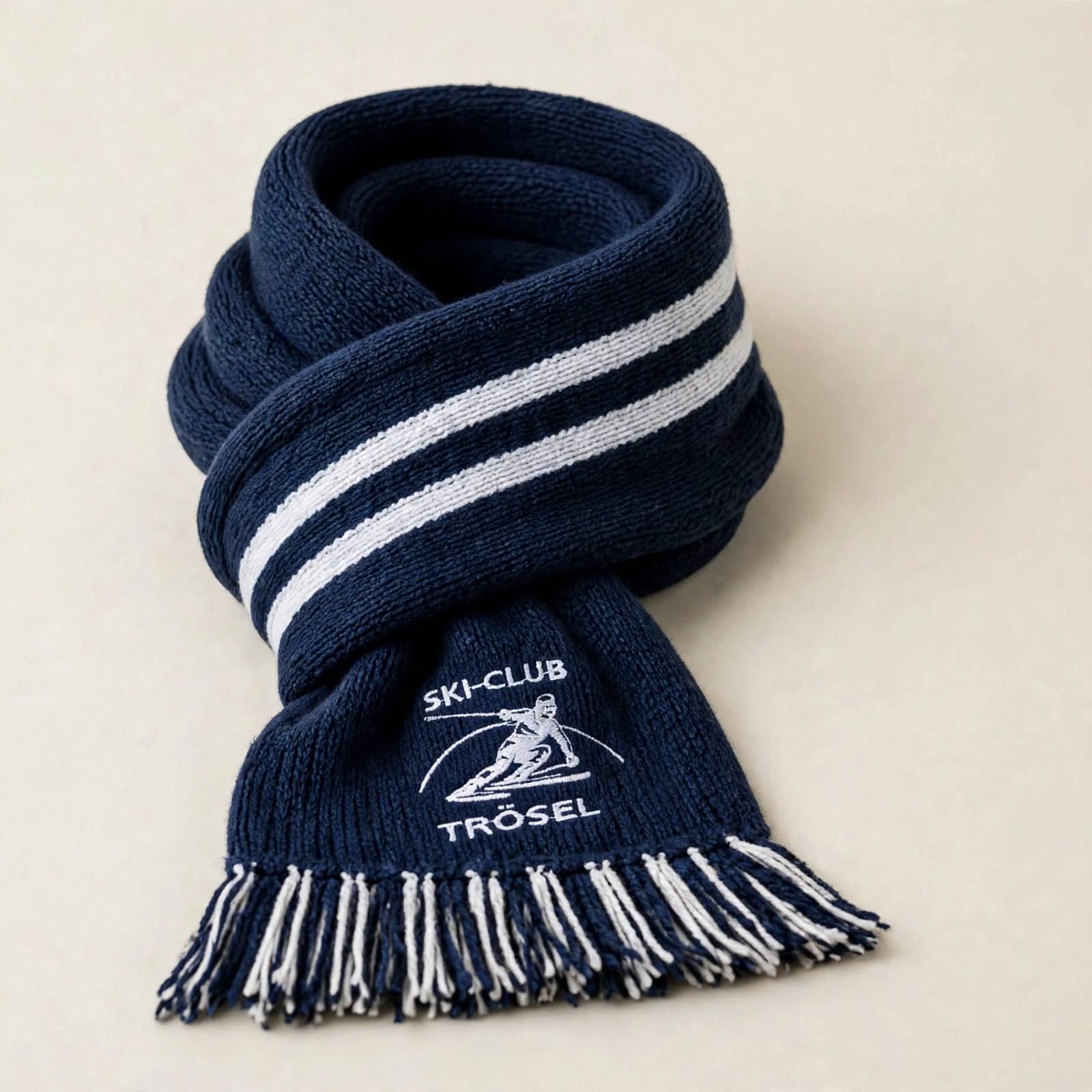 Navy and white Ski-Club Trösel scarf